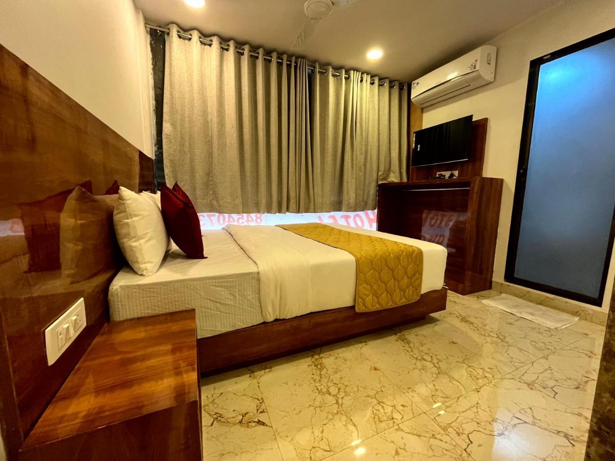 Hotel Delmond Prime- Near Nesco - Mumbai — Photos 1